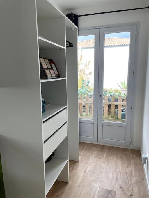 Studio Independant Andilly-les-Marais Buitenkant foto